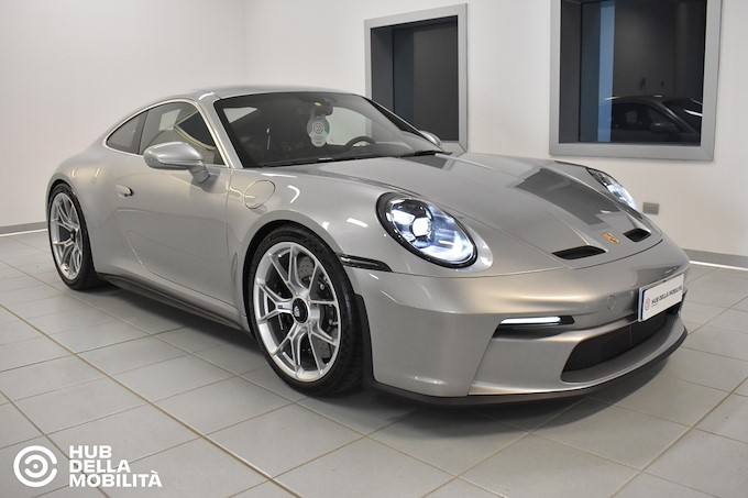PORSCHE 911 GT3 Touring